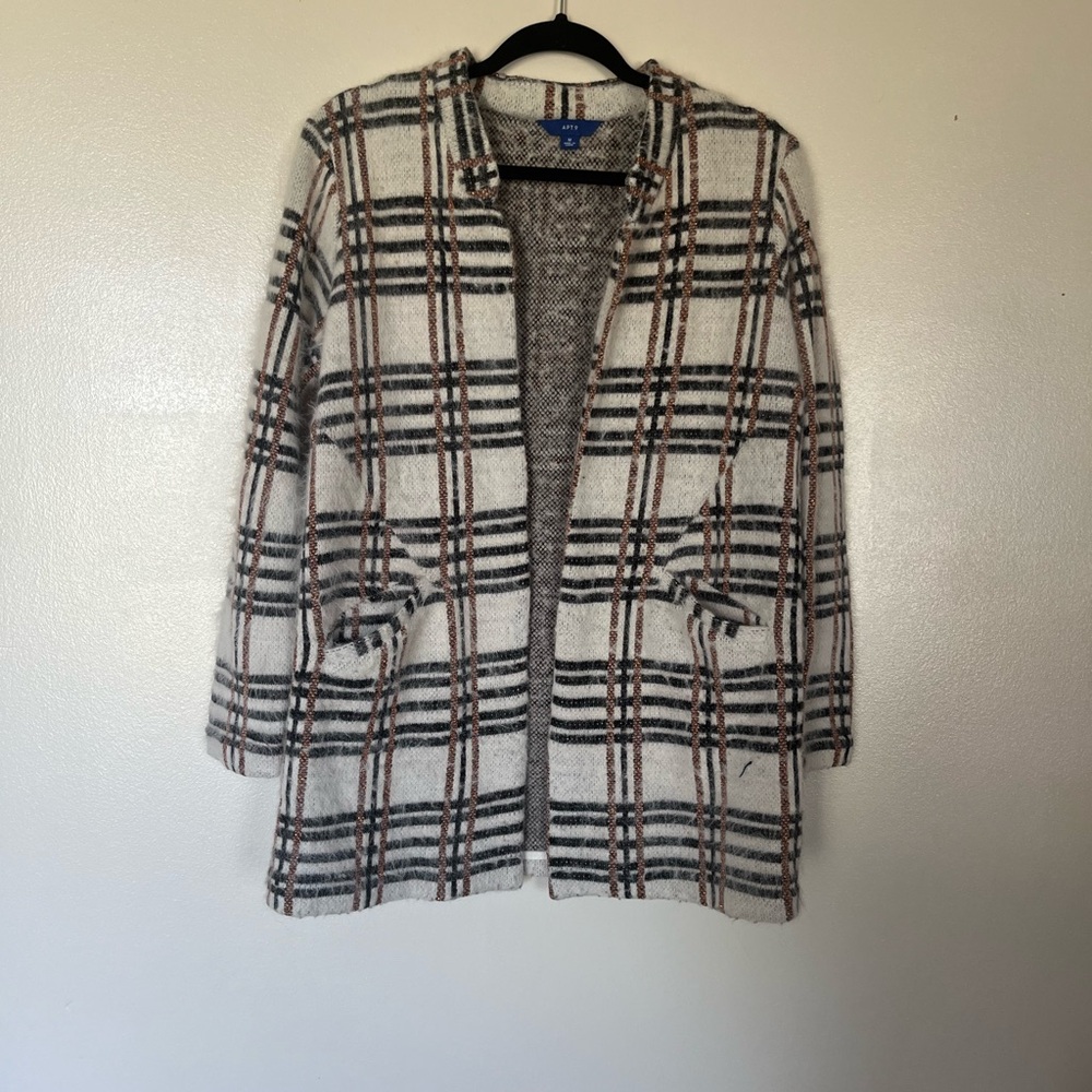 Apt 9 coat